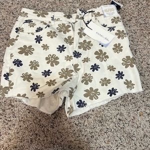 Flower shorts